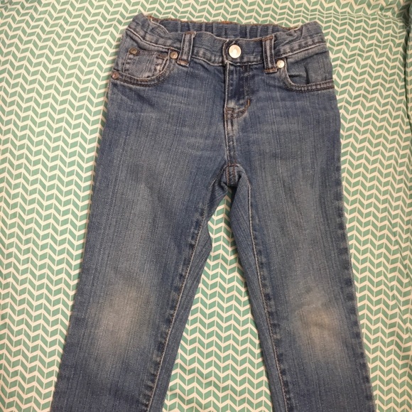 4 Toddler Old Navy Denim Skinny Jeans - Picture 2 of 9